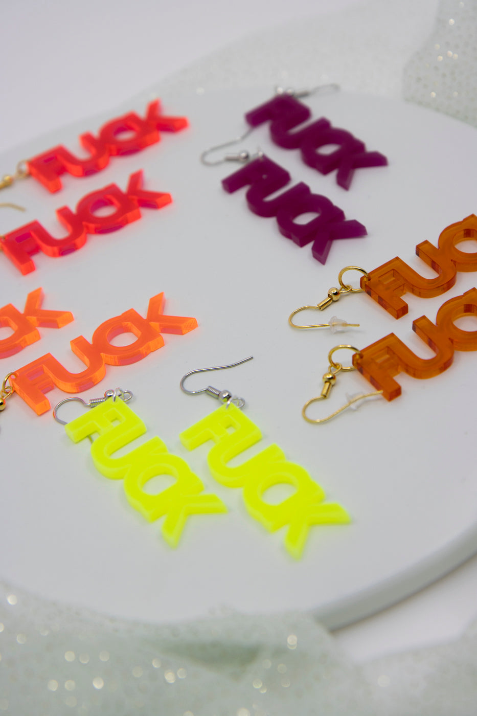 Worddrops FUCK  – Statement text Ohrringe aus Acrylglas