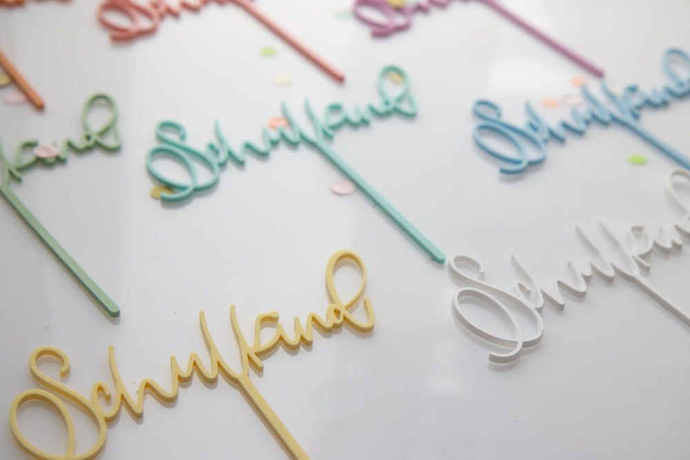 Schulkind Cake Topper aus Acryl zur Einschulung