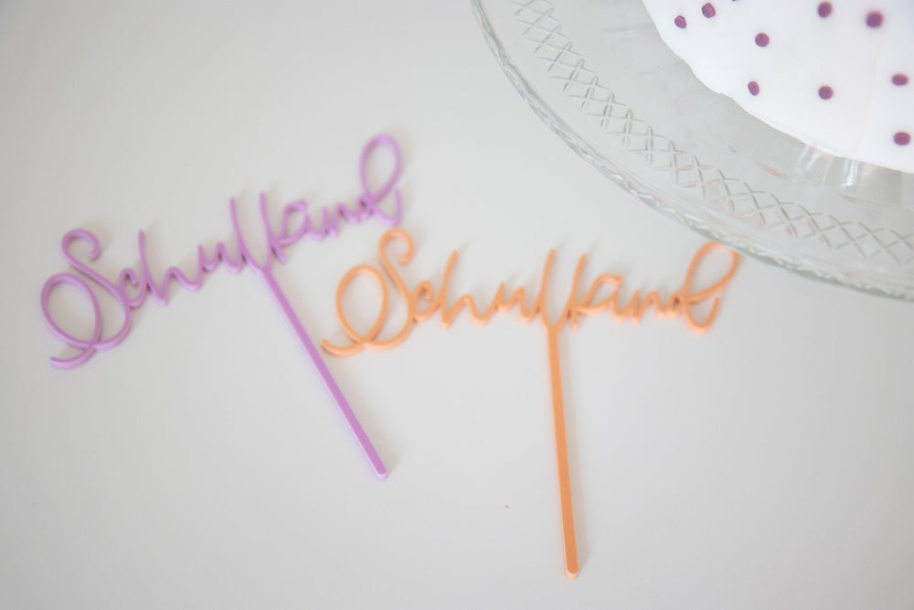 Schulkind Cake Topper aus Acryl zur Einschulung